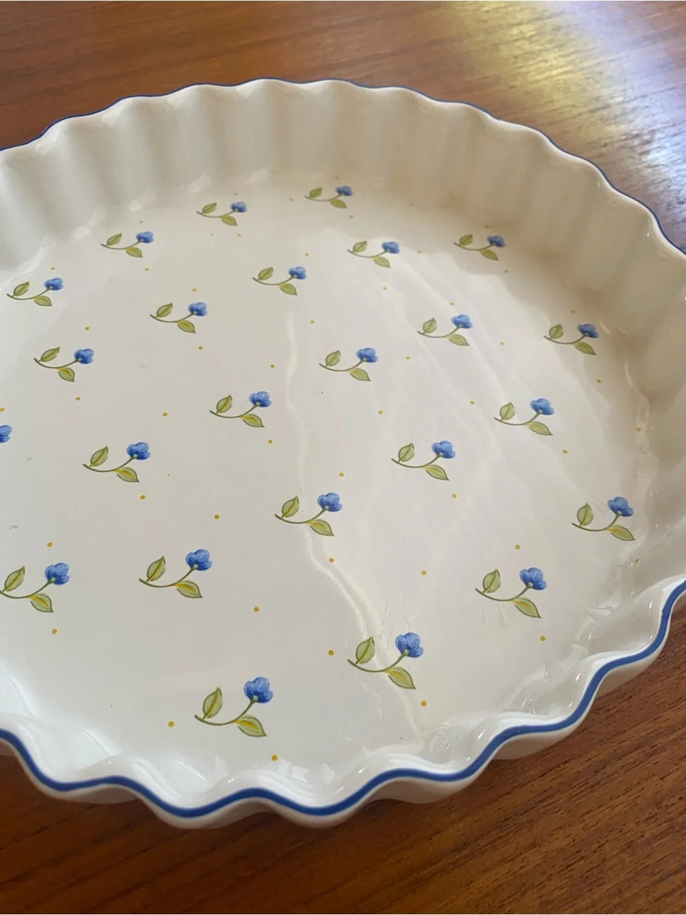 Vintage Ulster Ceramics Scalloped Ceramic Tart Dish with Dainty Floral Pattern